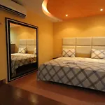 Motel Suites Xiu