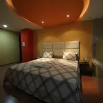 Motel Suites Xiu