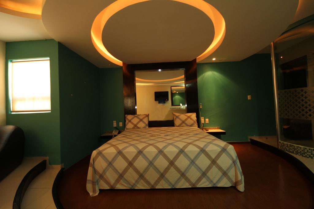 Xiu Hotel 3*