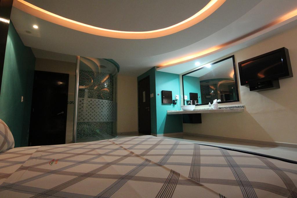 Xiu Hotel 3*
