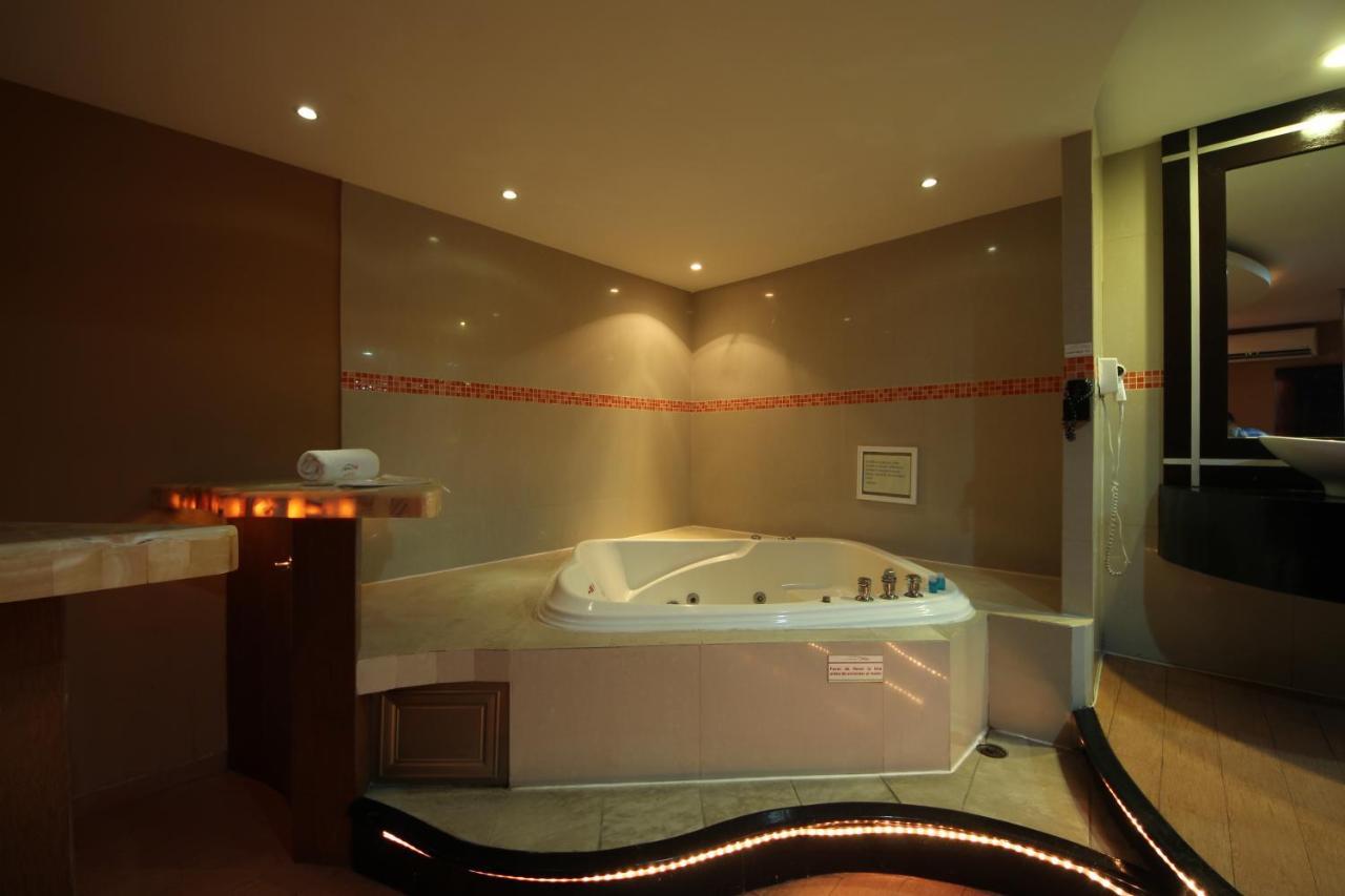 Hotel Xiu