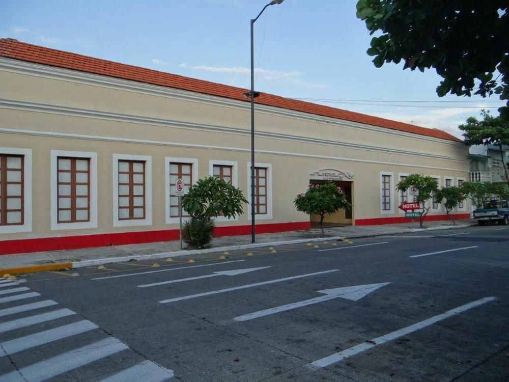 Hotel Xiu